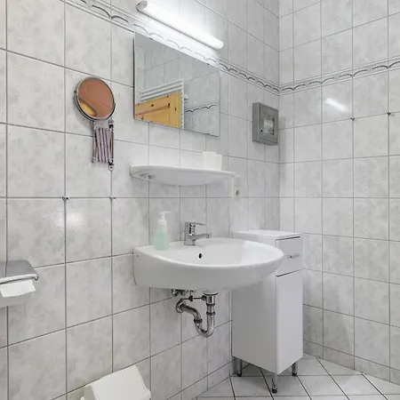 Thormaehlenhof Апартаменты *